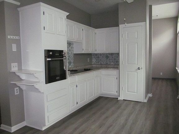 5th image of 4740 Billingsgate Rd