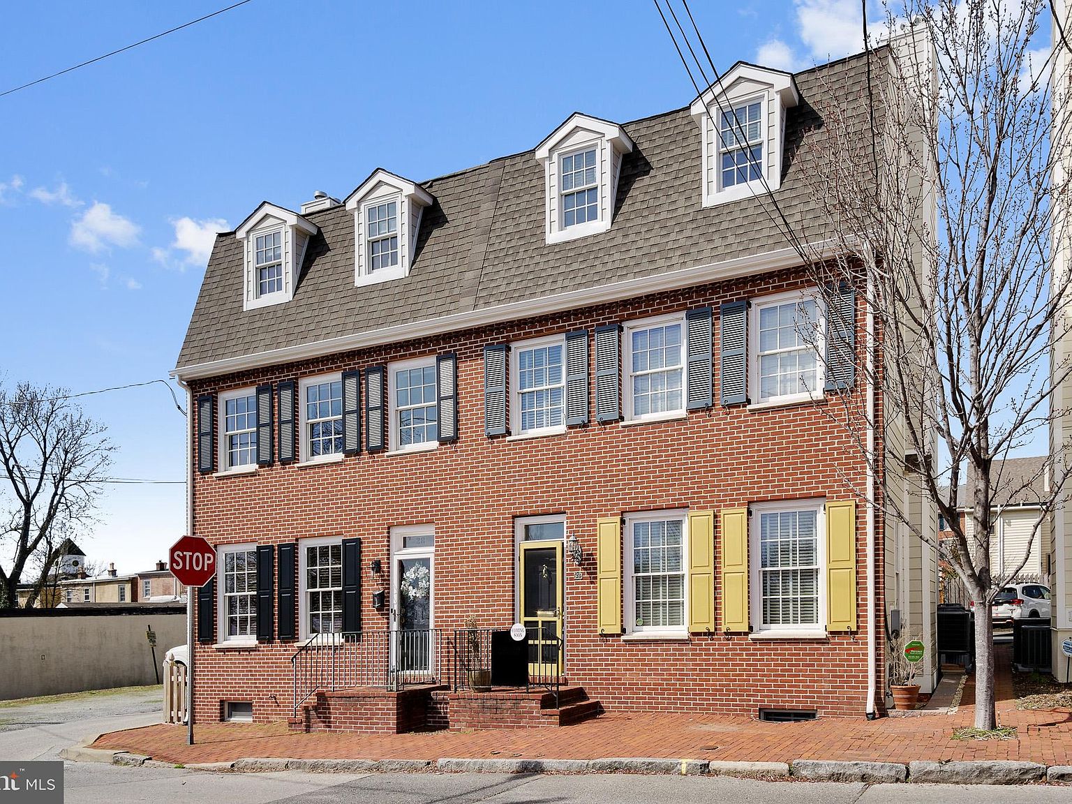 26 W 3rd St, New Castle, DE 19720 Zillow