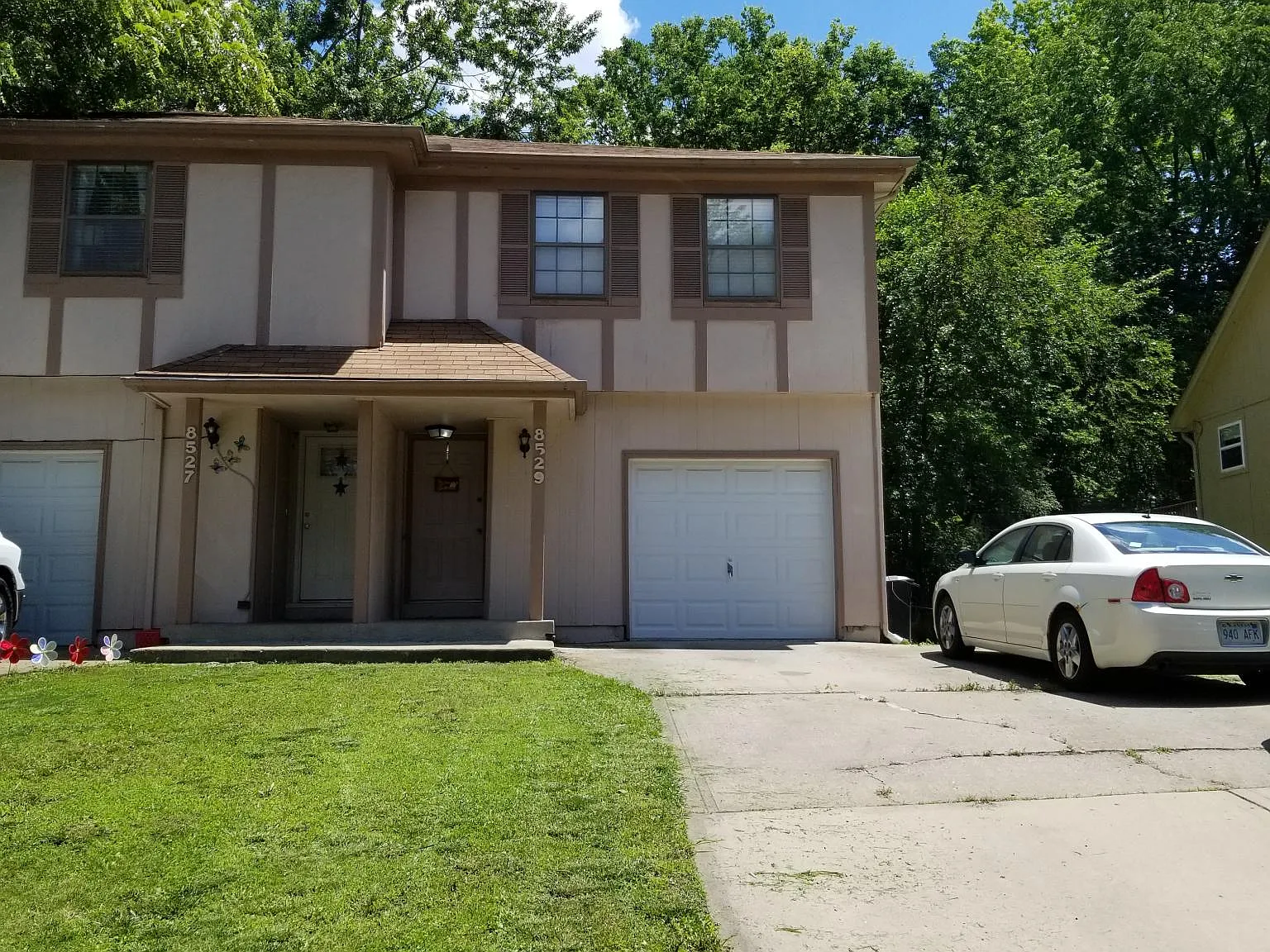 3 bed, 2.5 bath, 1500 sqft, $1,875 — Photo 1
