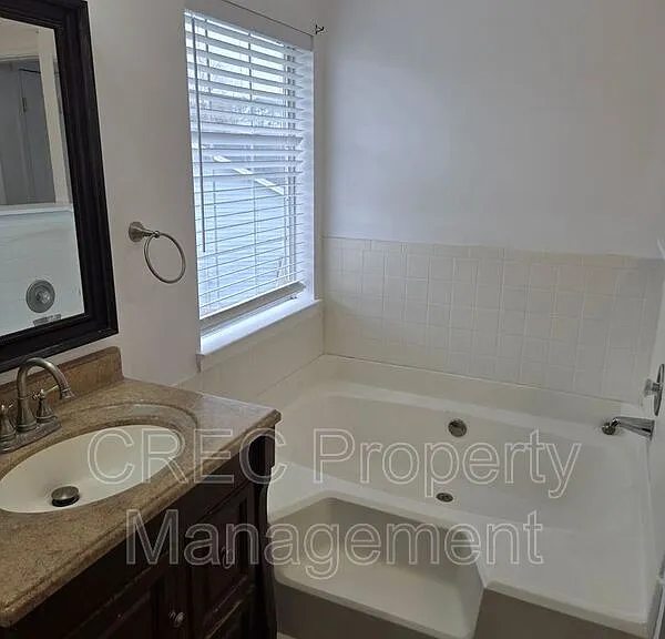 3019 Woodington Pl — Photo 27