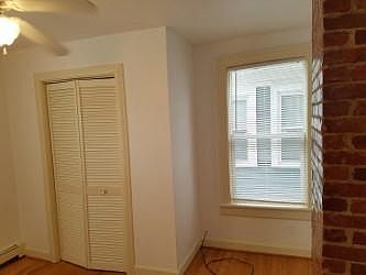 5th image of 403 Lafayette Ave APT 2