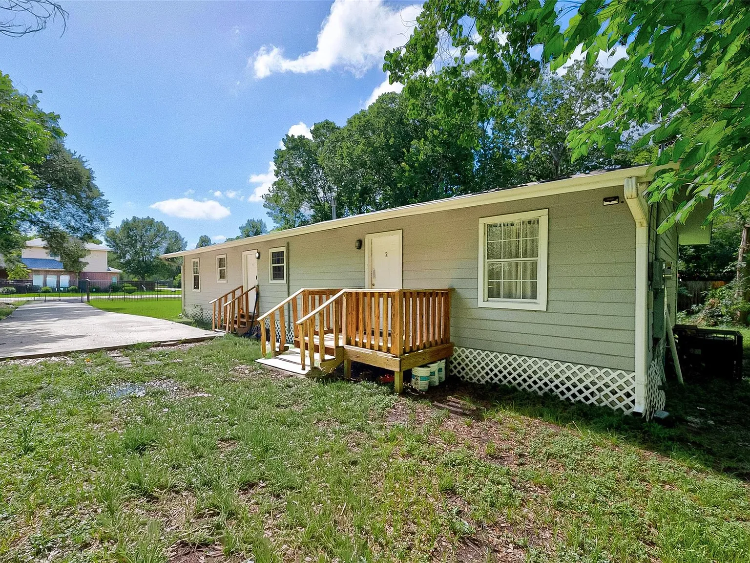 2 bed, 1.0 bath, 1288 sqft, $1,500 — Photo 1