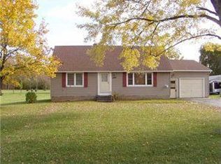 6433 Shawnee Rd, North Tonawanda, NY 14120