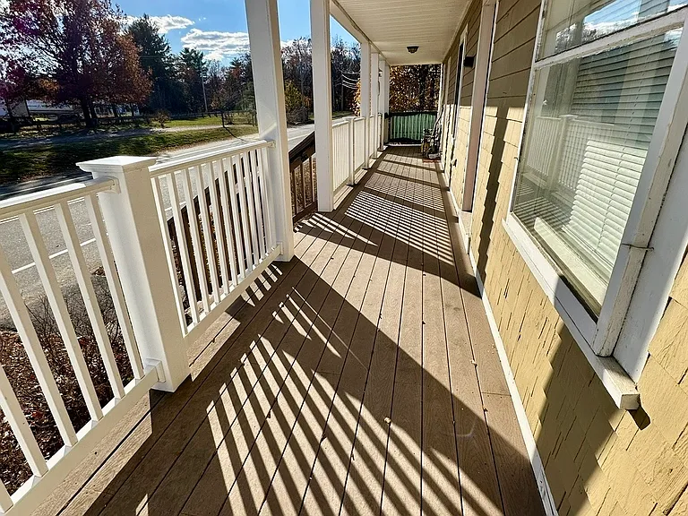 16 Railroad Ave #C — Photo 21