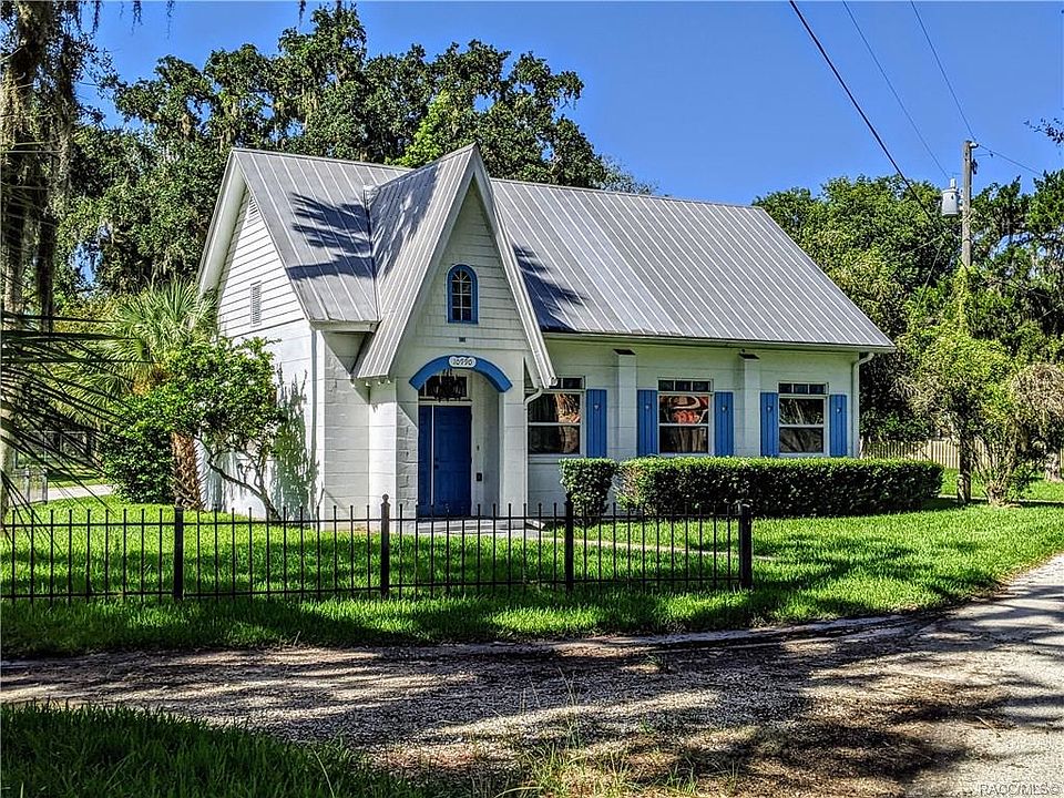 1st image of 10990 W Seminole Pl