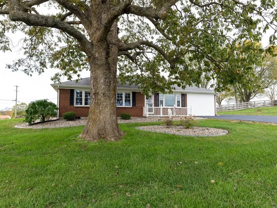 9412 Harrodsburg Rd