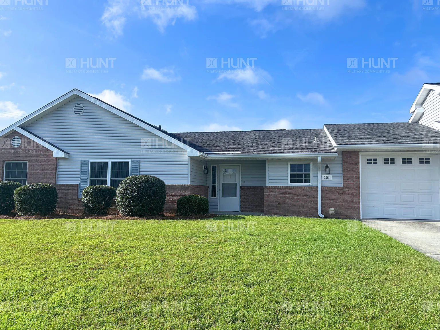 4 bed, 1350 sqft, $1,851 — Photo 1