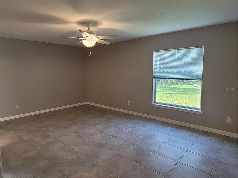 13481 Drysdale Ave — Photo 8