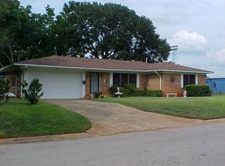 1120 Tyler St, Jacksonville, TX 75766