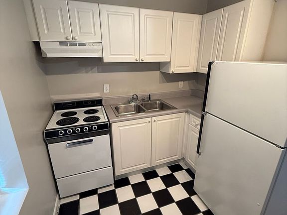 5th image of 963 Ponce De Leon Ave NE APT 405
