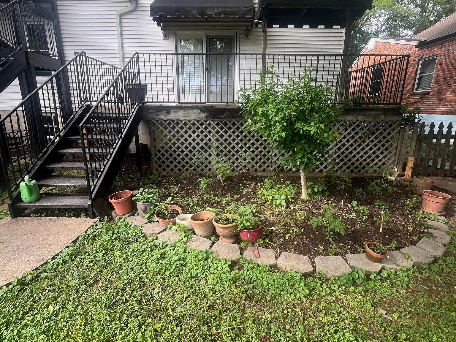 1134 Eastdale Ave — Photo 4