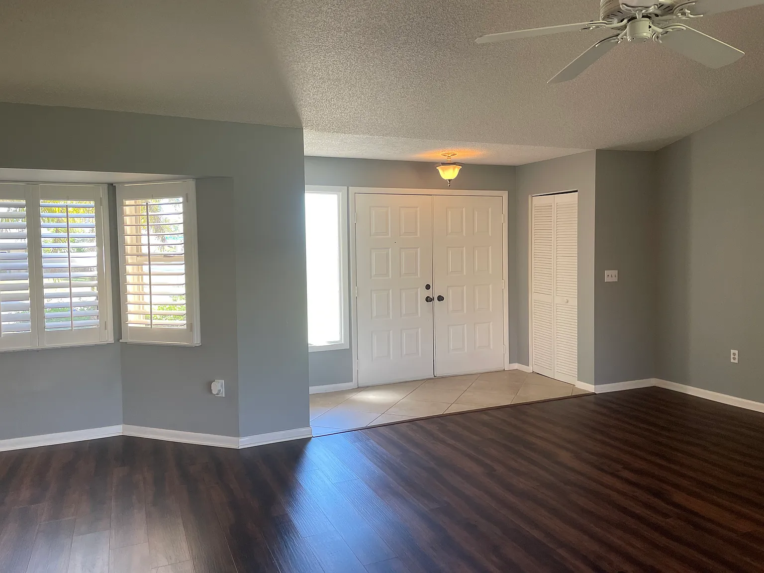 3 bed, 1975 sqft, $2,480 — Photo 4