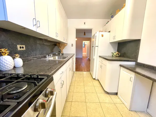 2680 East 19th Street image 1 of 10