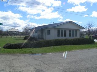 709 S College St, Lostine, OR 97857