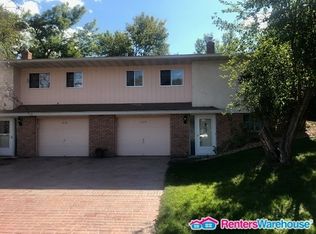 1614 Skillman Ave W, Roseville, MN 55113