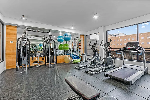 Rented by Leasing Management LLC | media 12