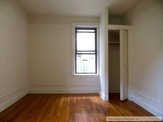 Rented by Sovereign Associates | media 12