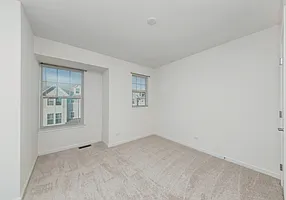 212 N Commerce St — Photo 13