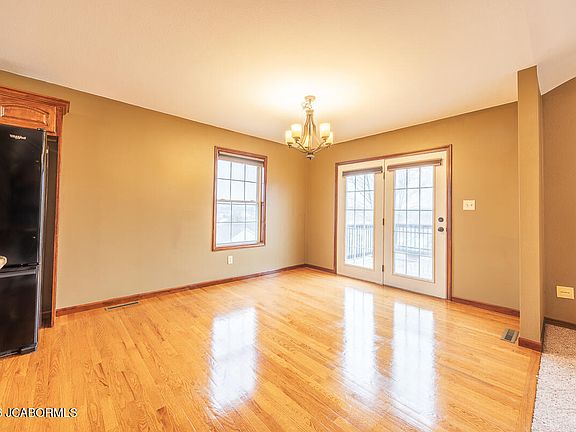 5th image of 3742 Liverpool Dr