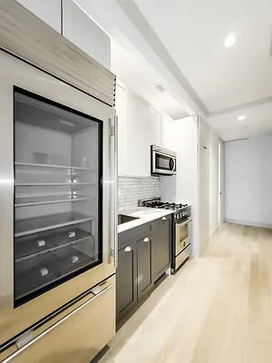 Rented by Metropolitan Property Group | media 7