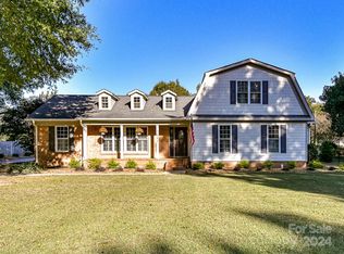 2641 Shelburne Pl, Mint Hill, NC 28227