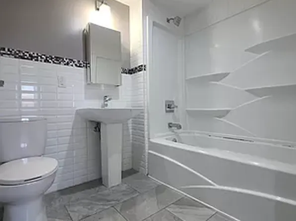 106 Remsen Avenue image 6 of 12