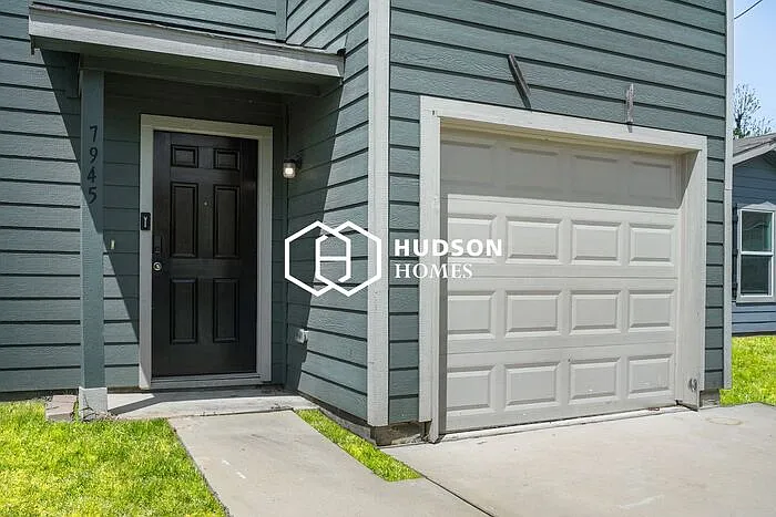 7945 Henson St — Photo 3