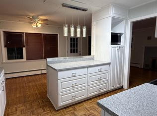 390 N Main St, Brewer, ME 04412