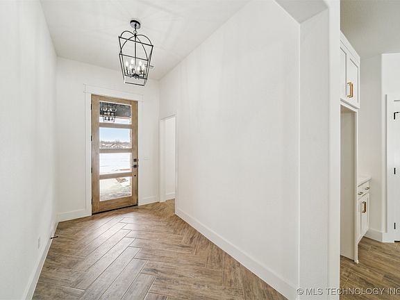3rd image of 24606 S Eliza Dr