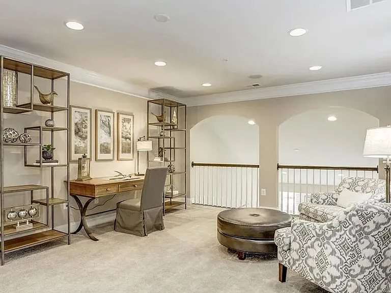 5809 Barrowlands Ct — Photo 6