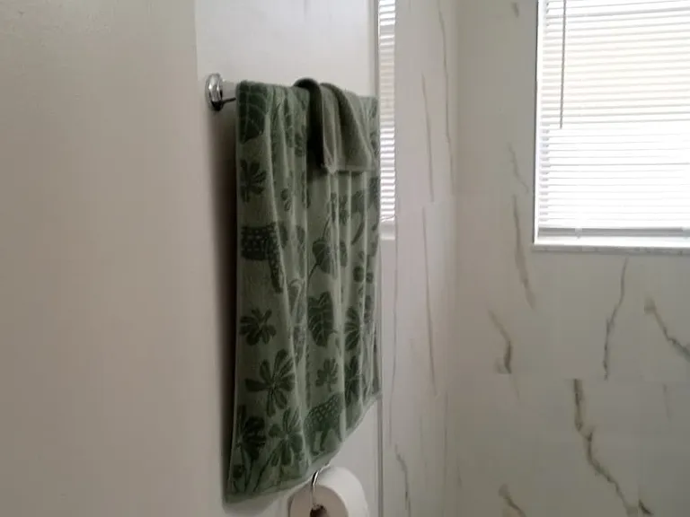 910 SW 105th Ave #100 — Photo 23