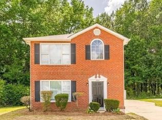 5545 Northcut Dr, College Park, GA 30349