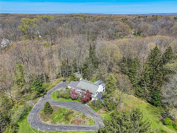 2nd image of 80 Mill Hollow Dr