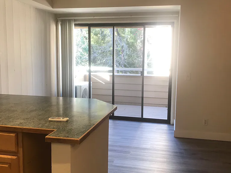 23531 Avenida La Caza #120-B — Photo 3