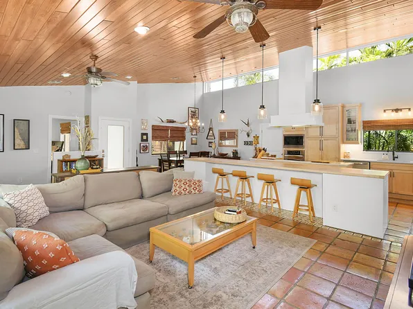 1 Riverview Drive, Sewalls Point, FL 34996