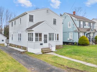 33 Clinton St, Meriden, CT 06450