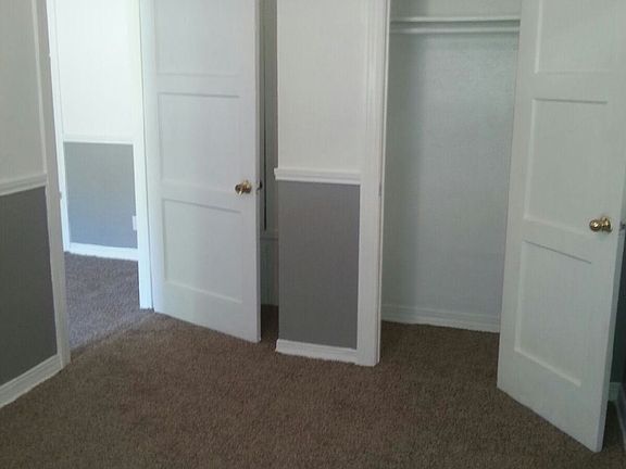 4th image of 1141 Prospect St