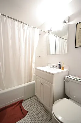 Rented by Bold New York | media 25