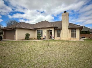 2105 Heather Rdg, Enid, OK 73703
