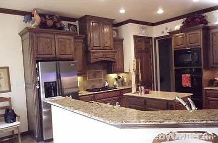 4th image of 1202 Wellington Dr