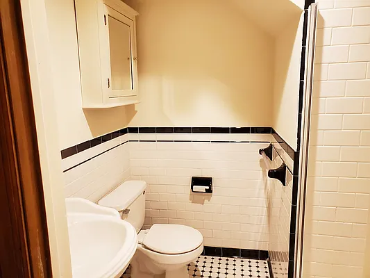 Rented by Corcoran | media 17