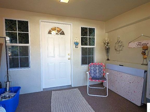 3rd image of 625 Plum St