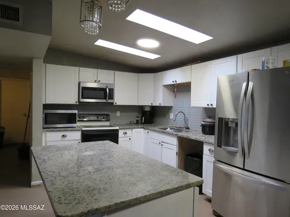 6109 E 32nd St, Tucson, AZ 85711