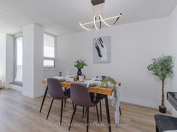 3rd image of 121 Ling Rd #1509