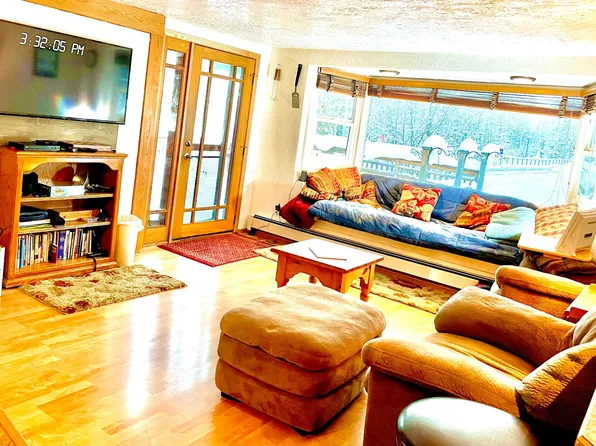 3350 E 40th Ave APT 1, Anchorage, AK 99508