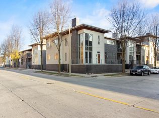 1924 N Booth St #1, Milwaukee, WI