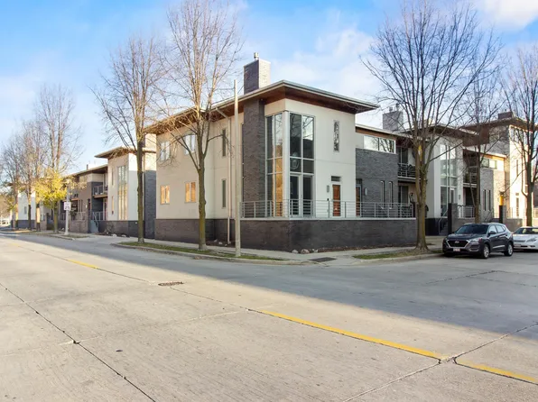 1924 N Booth St #1, Milwaukee, WI 53212