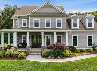 5137 White Wing Rd, Lenoir City, TN 37771