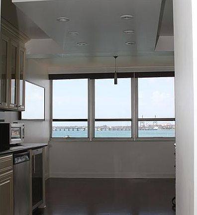 5th image of 11 Island Ave APT 701