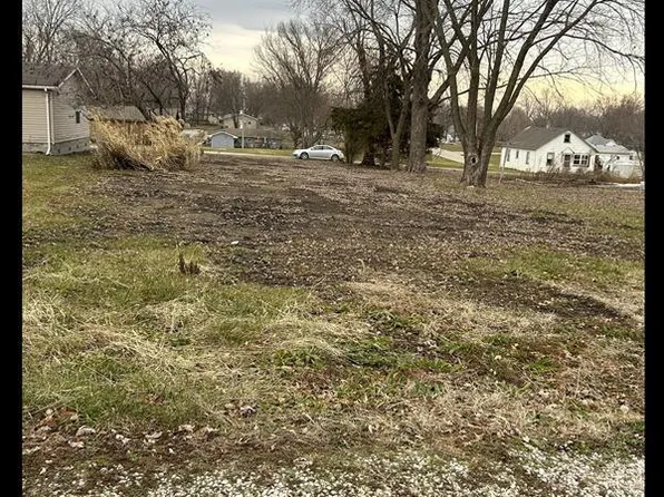 318 E Curtis St, Marceline, MO 64658